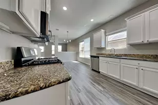 12915 Madison Boulder Ln, Humble, TX 77346 - Photo 5