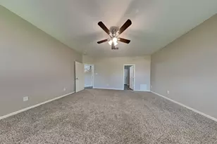 12915 Madison Boulder Ln, Humble, TX 77346 - Photo 9