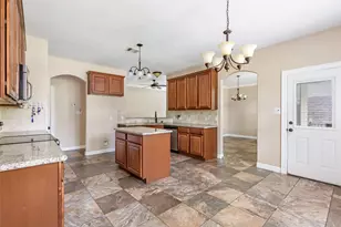 1511 Tournament Ct, Crosby, TX 77532 - Photo 15