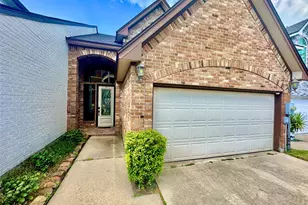 11471 Ketch Ct, Willis, TX 77318 - Photo 3