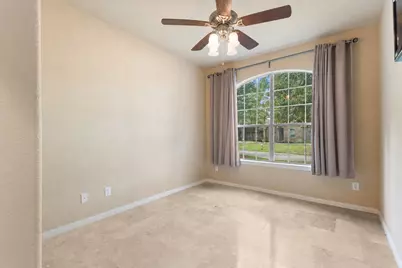 15 Powers Bend Way, The Woodlands, TX 77382 - Photo 9
