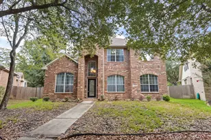 15 Powers Bend Wy, The Woodlands, TX 77382 - Photo 1