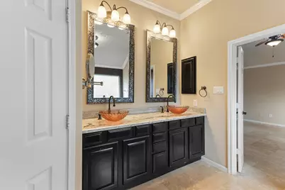 15 Powers Bend Way, The Woodlands, TX 77382 - Photo 13