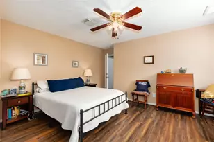 11411 Marrs Dr, Houston, TX 77065 - Photo 13