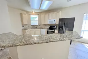 4723 Silverlake Dr, Sugar Land, TX 77479 - Photo 15