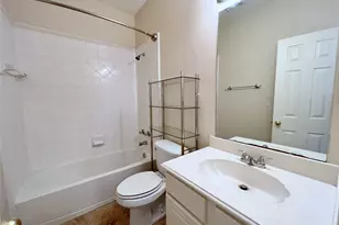 4723 Silverlake Dr, Sugar Land, TX 77479 - Photo 27