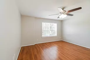 1060 Cabot Cove, Dickinson, TX 77539 - Photo 15