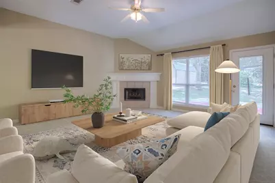 2115 Greentree Drive, Huntsville, TX 77340 - Photo 1