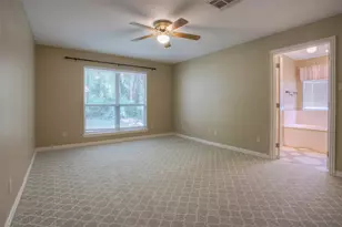 2115 Greentree Dr, Huntsville, TX 77340 - Photo 5