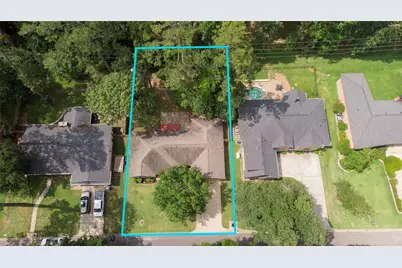 2115 Greentree Drive, Huntsville, TX 77340 - Photo 1