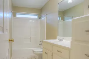 2115 Greentree Dr, Huntsville, TX 77340 - Photo 35