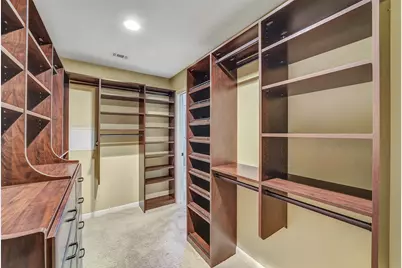 10026 Overbrook Lane, Houston, TX 77042 - Photo 21