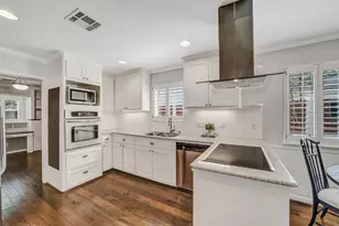 10026 Overbrook Ln, Houston, TX 77042 - Photo 17