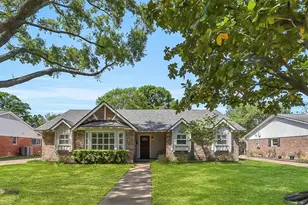 10026 Overbrook Ln, Houston, TX 77042 - Photo 1