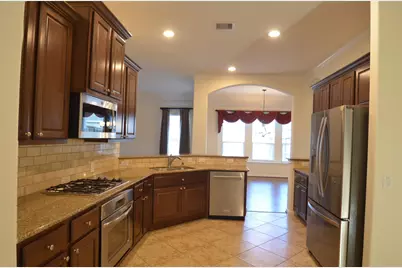 1227 N Riviera Circle, Pearland, TX 77581 - Photo 11