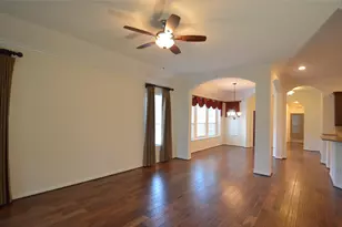 1227 N Riviera Cir, Pearland, TX 77581 - Photo 7