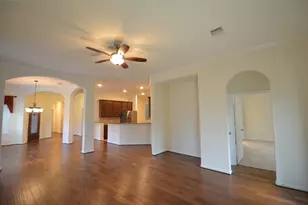 1227 N Riviera Cir, Pearland, TX 77581 - Photo 9