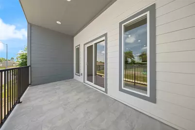 3219 Fontinot Street, Houston, TX 77026 - Photo 11