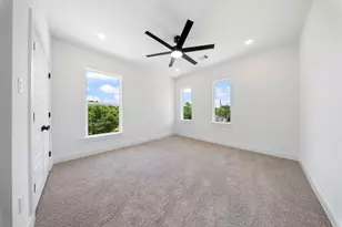 3219 Fontinot St, Houston, TX 77026 - Photo 17