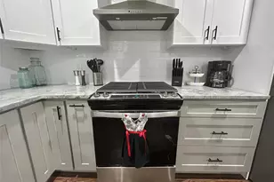 4010 Chapman St, Houston, TX 77009 - Photo 9