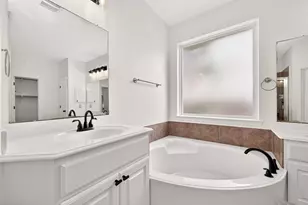 28307 Lauren Cove Ln, Spring, TX 77386 - Photo 35