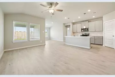 14029 Granger Pointe Lane, Conroe, TX 77302 - Photo 9