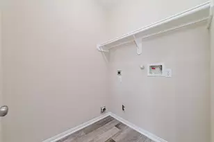 15319 Leila Bend Dr, Houston, TX 77082 - Photo 23