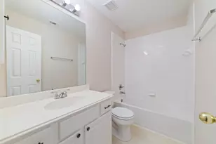15319 Leila Bend Dr, Houston, TX 77082 - Photo 37