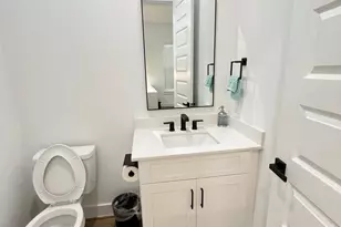 316 Thornton Rd, Houston, TX 77018 - Photo 5