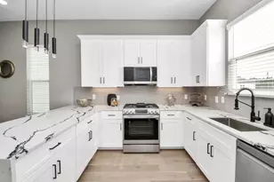 316 Thornton Rd, Houston, TX 77018 - Photo 1