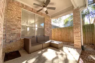 2604 Hopkins St, Houston, TX 77006 - Photo 9