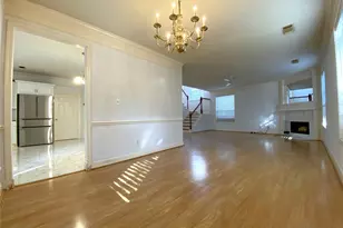 2604 Hopkins St, Houston, TX 77006 - Photo 5