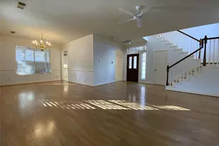 2604 Hopkins St, Houston, TX 77006 - Photo 3