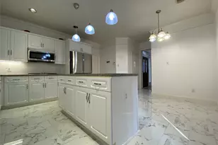 2604 Hopkins St, Houston, TX 77006 - Photo 7