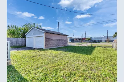 5108 Avenue L Street, Galveston, TX 77551 - Photo 31