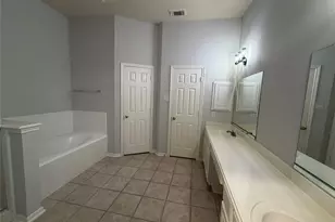 3906 Alpine Cir, Missouri City, TX 77459 - Photo 9