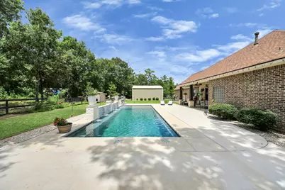 6319 Nowlin Drive, Baytown, TX 77521 - Photo 7