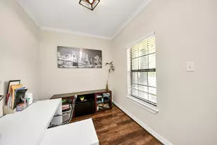 6319 Nowlin Dr, Baytown, TX 77521 - Photo 17