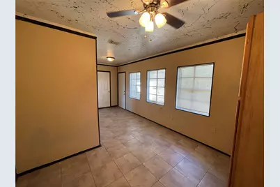 3910 Ella Boulevard, Houston, TX 77018 - Photo 9