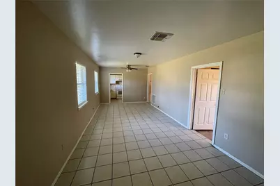 3910 Ella Boulevard, Houston, TX 77018 - Photo 13