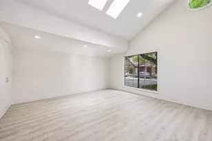 905 Harvard St, Houston, TX 77008 - Photo 9