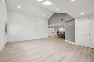 905 Harvard St, Houston, TX 77008 - Photo 11