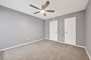 2100 Wilcrest Dr, Houston, TX 77042 - Photo 23