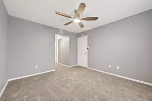 2100 Wilcrest Dr, Houston, TX 77042 - Photo 29