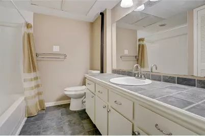 1807 Stoney Brook Drive #204, Houston, TX 77063 - Photo 21