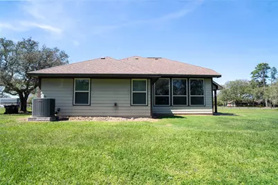 119 Hackberry Street, Louise, TX 77455 - Photo 29