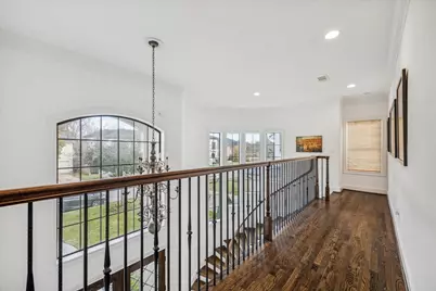 807 N 2nd Street, Bellaire, TX 77401 - Photo 27