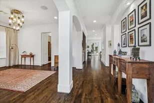 807 N 2nd St, Bellaire, TX 77401 - Photo 5