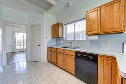 4754 Wynnview Drive, Friendswood, TX 77546 - Photo 11