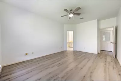 4754 Wynnview Drive, Friendswood, TX 77546 - Photo 19